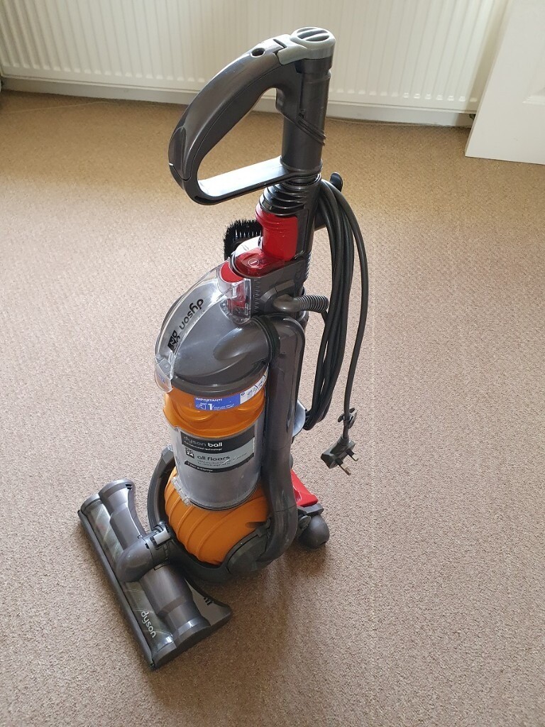 Dyson DC24 Ball All-Floors Ultra 